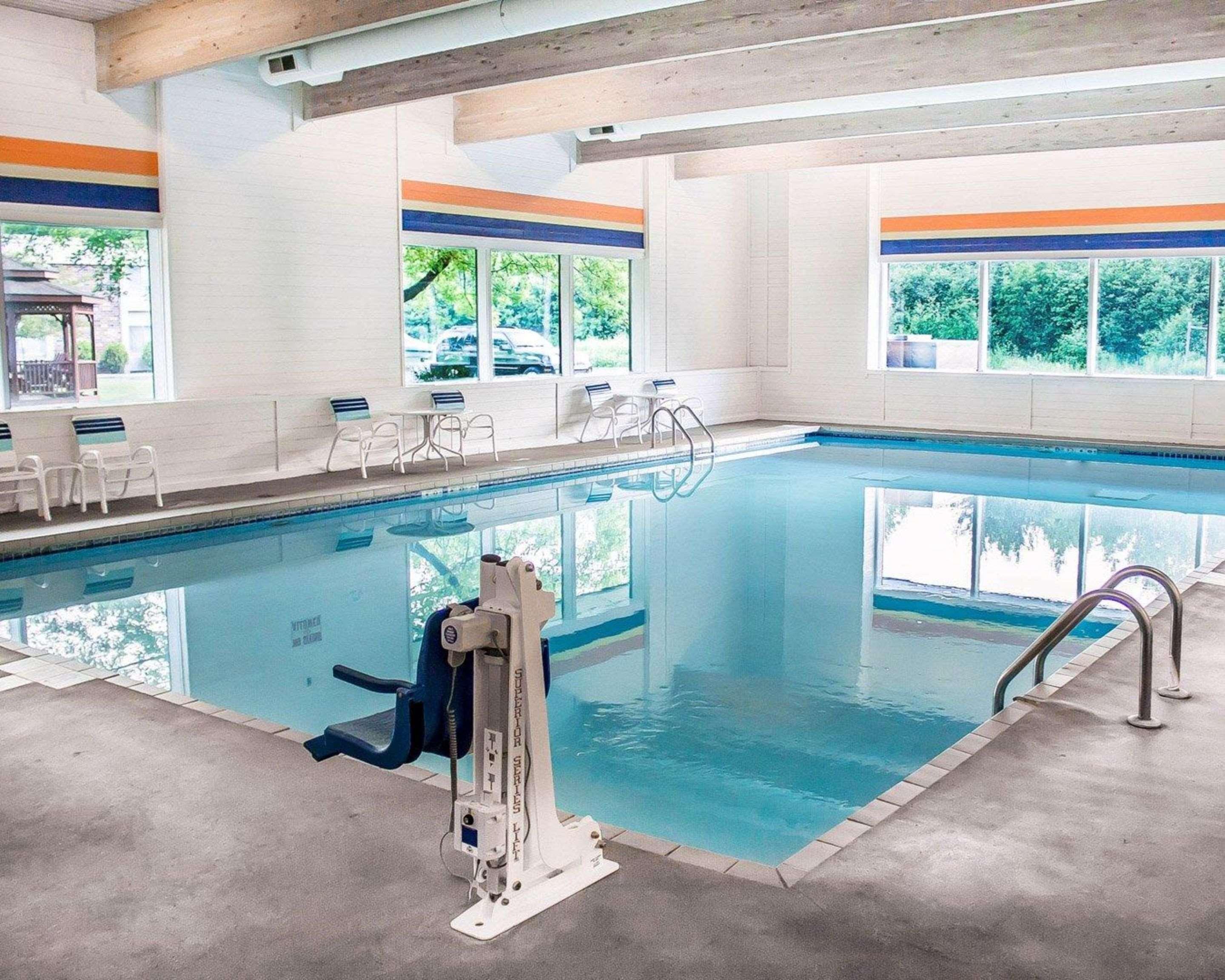 Quality Inn Rhinelander Buitenkant foto