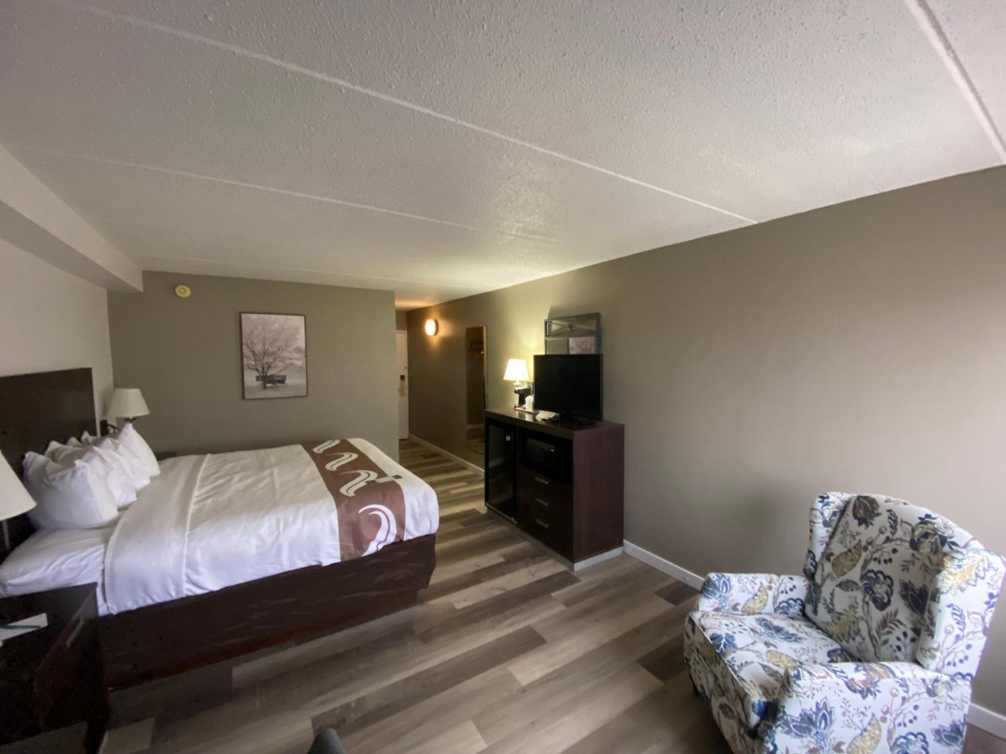 Quality Inn Rhinelander Buitenkant foto